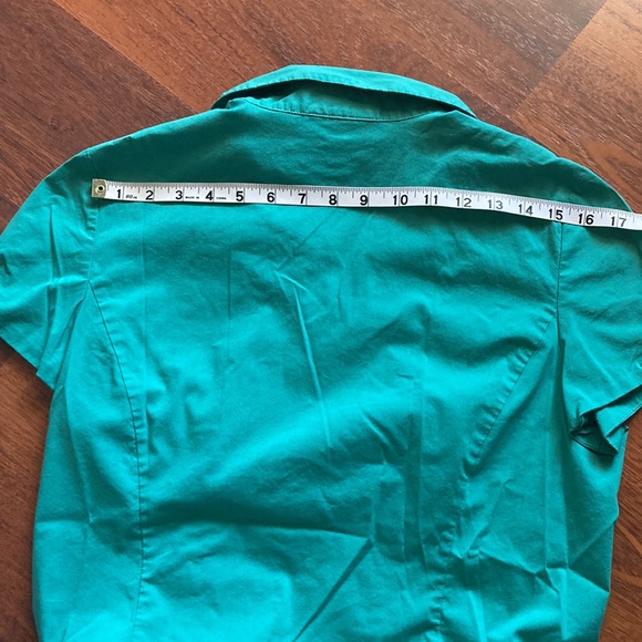 LOFT Tailored Cap Sleeve Buttondown - Picture 6 of 10